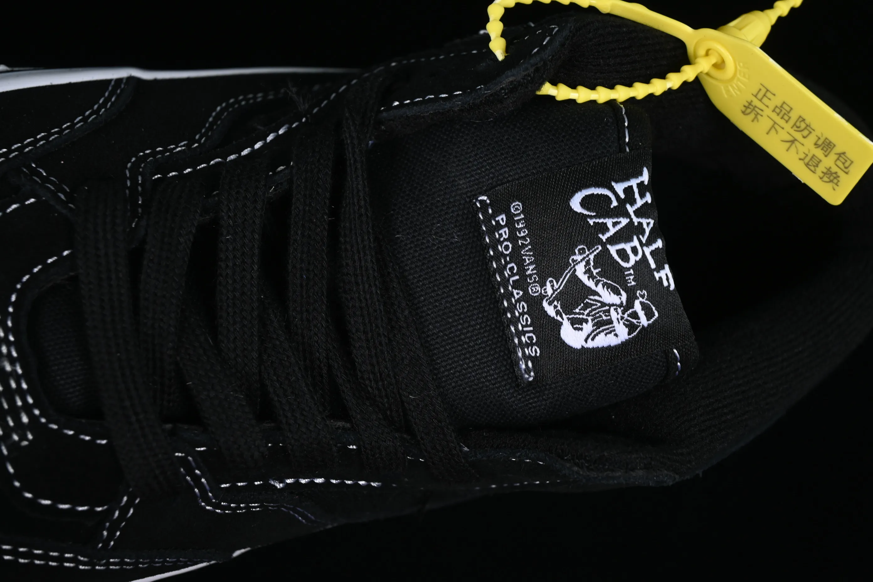All categories Vans Vans series Vans Mid Vans Zhongbang Vans Half Cab Pro legendary skater signature Zhongbang skateboard shoes VN0A38CPB8C